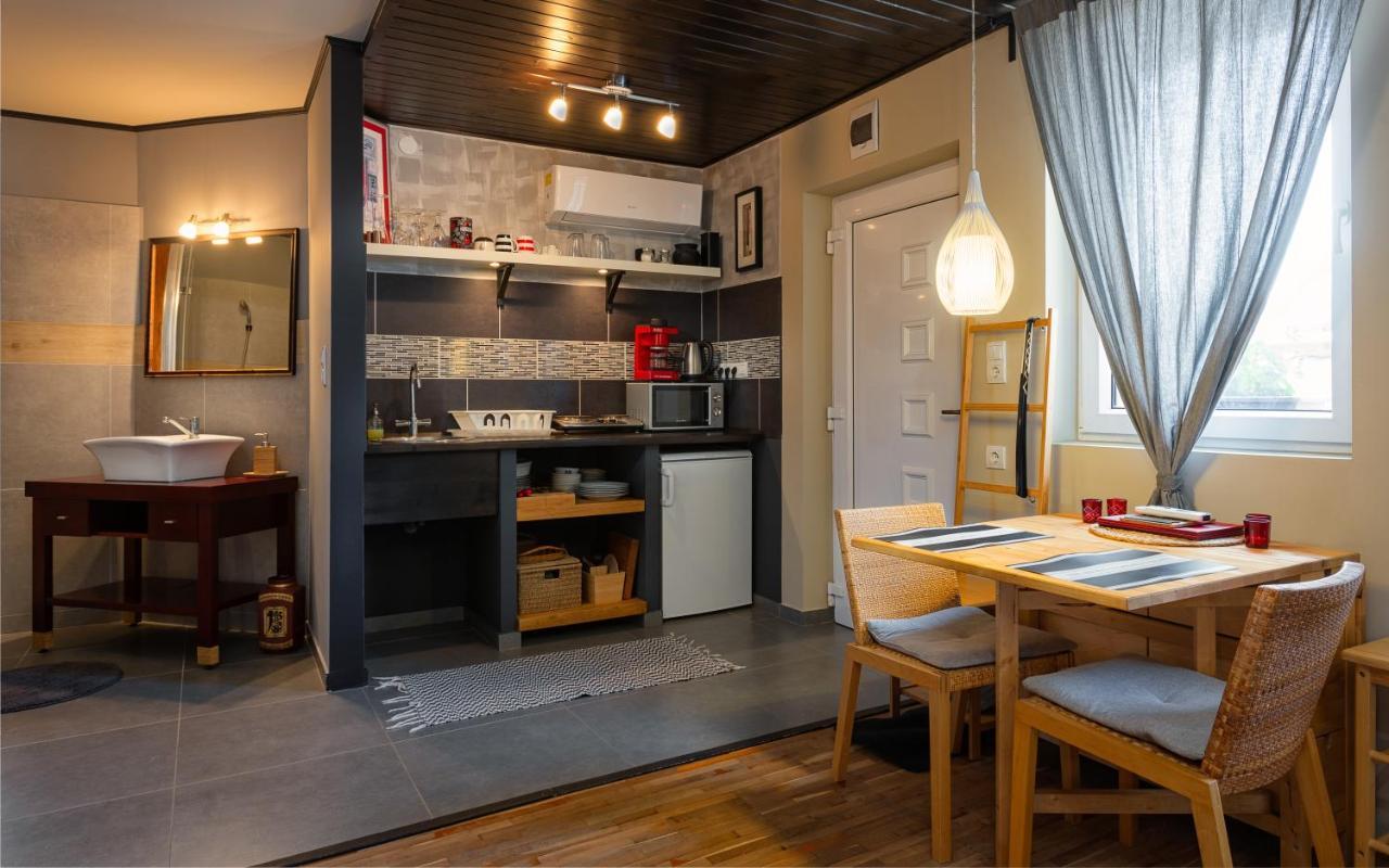 Patakpart Vendeghaz Apartment เอ็กแกร์ซาโลก ภายนอก รูปภาพ