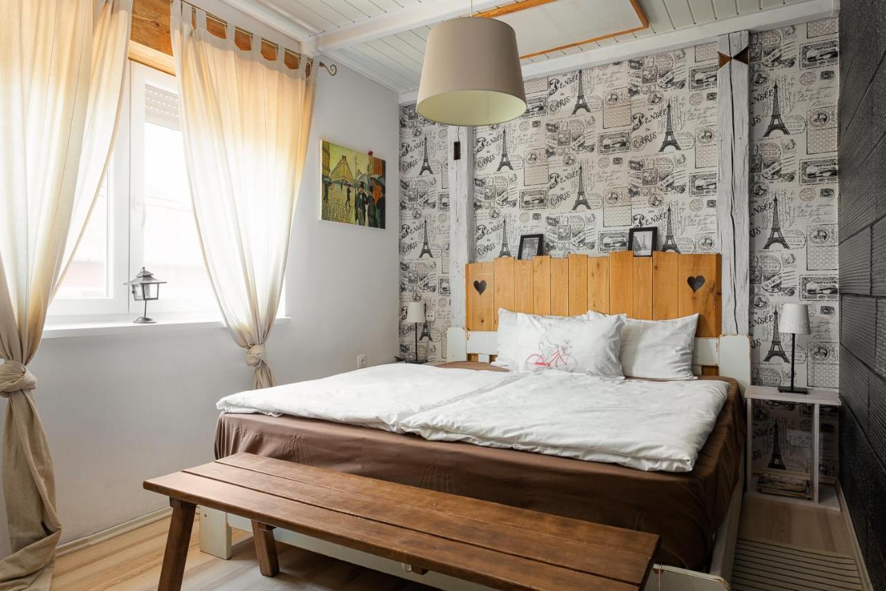 Patakpart Vendeghaz Apartment เอ็กแกร์ซาโลก ภายนอก รูปภาพ
